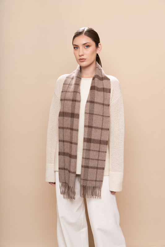 Essence Eco Plaid Scarf