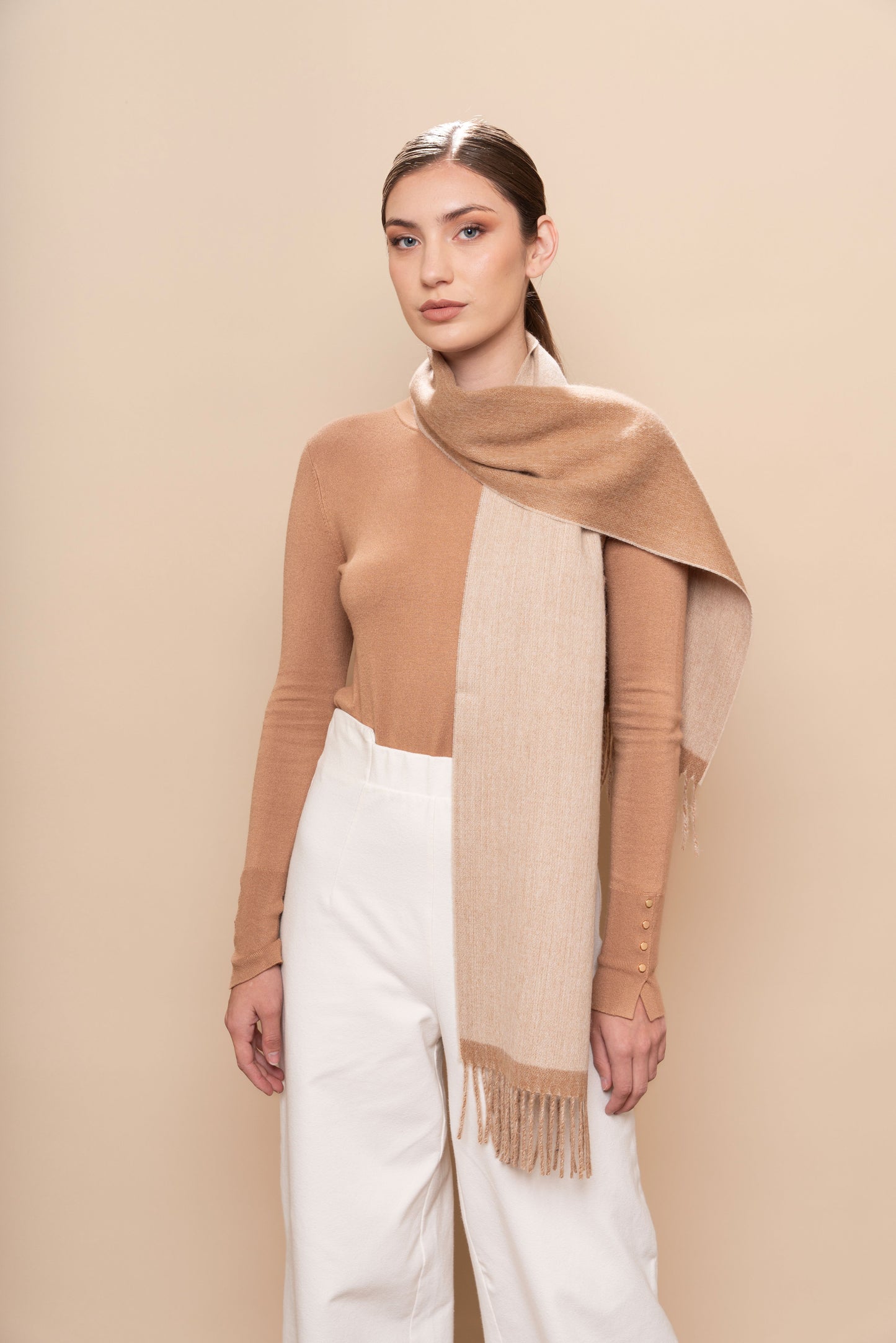 Essence Eco Reversible Alpaca Scarf