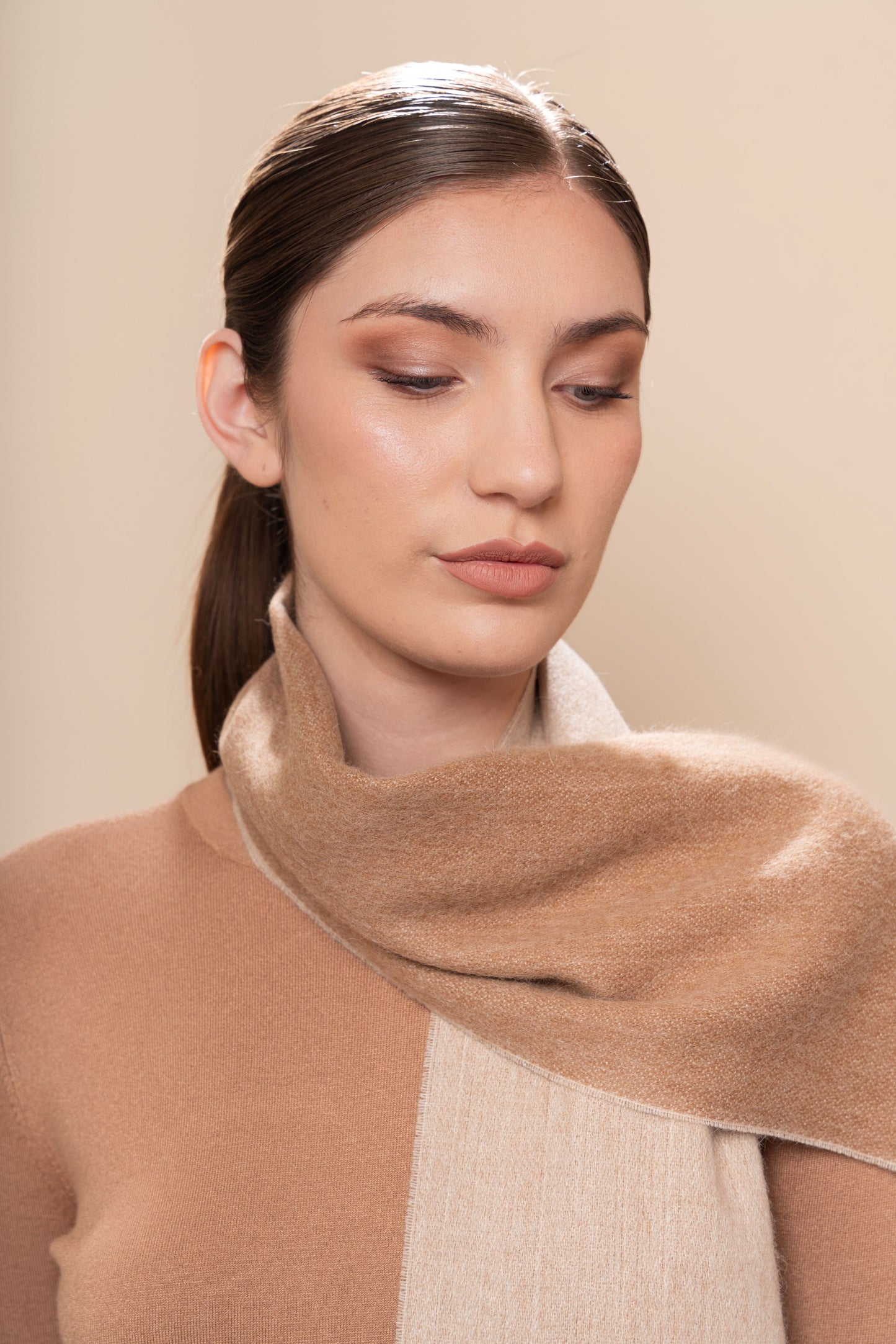 Essence Eco Reversible Alpaca Scarf